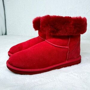 UGG Classic Mini Red Sheepskin Boots Womens Size 6
